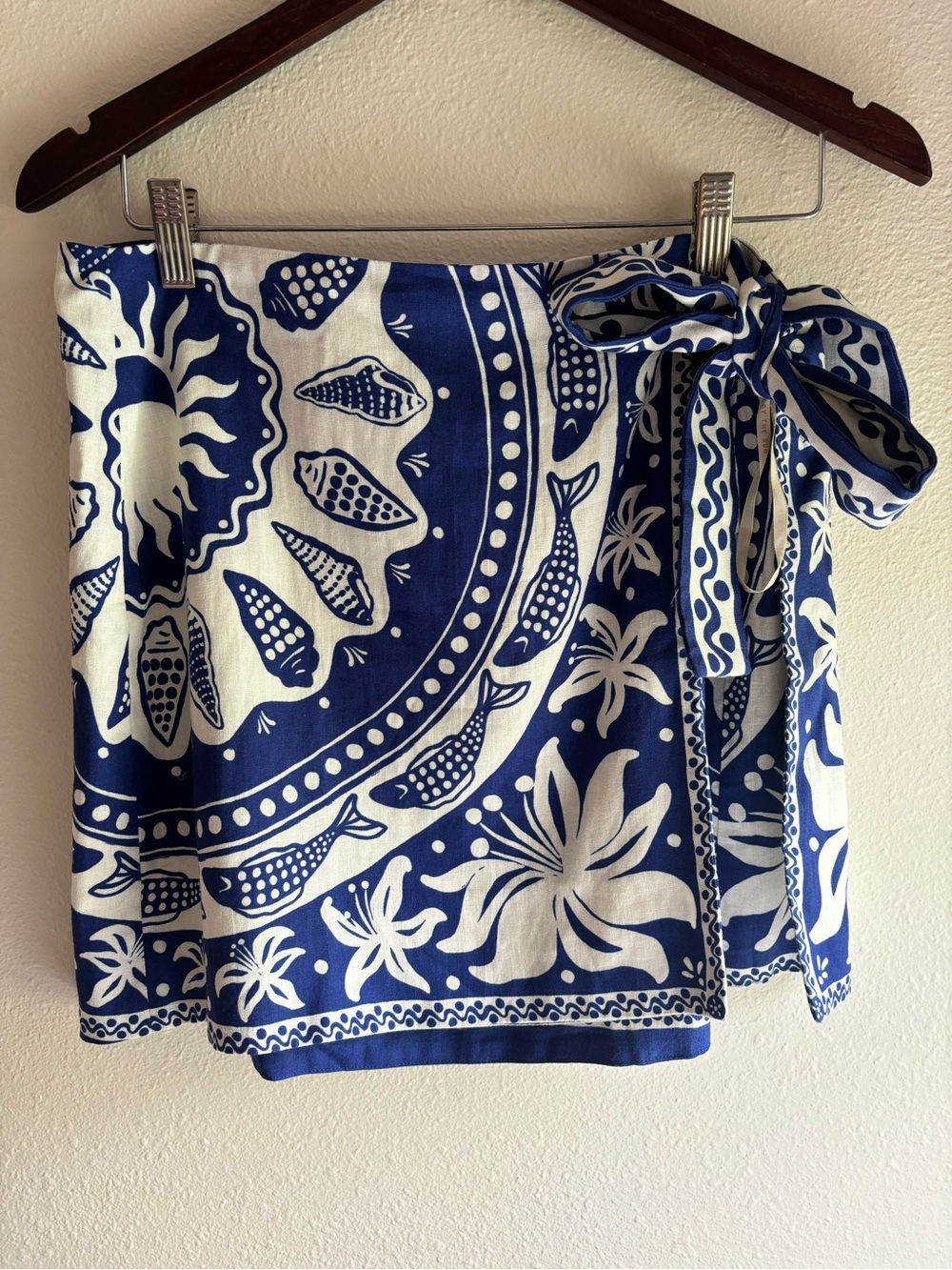 FARM Rio Blue & White Ocean Scarf Mini Skirt (NWT) - Picture 10 of 13